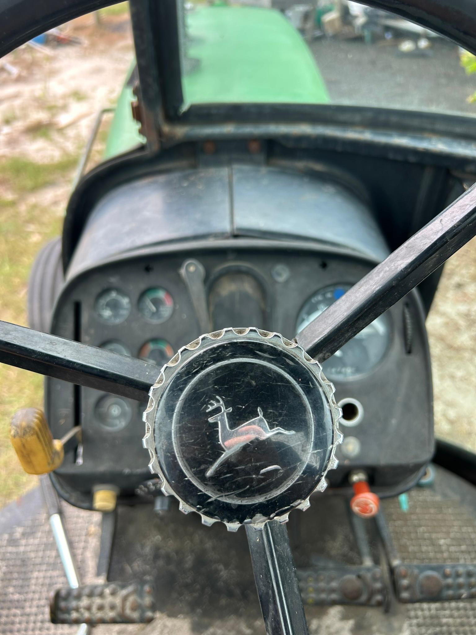 JOHN DEERE 4440