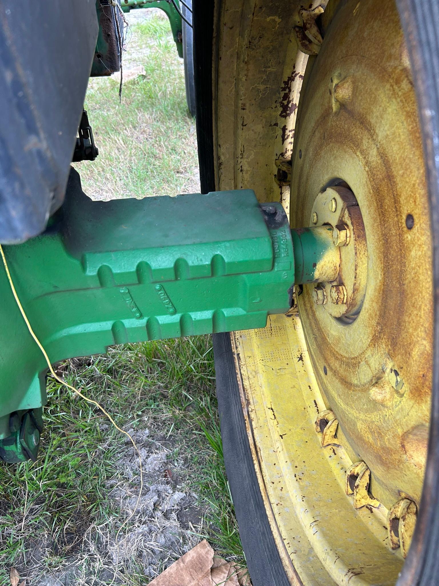 JOHN DEERE 4440