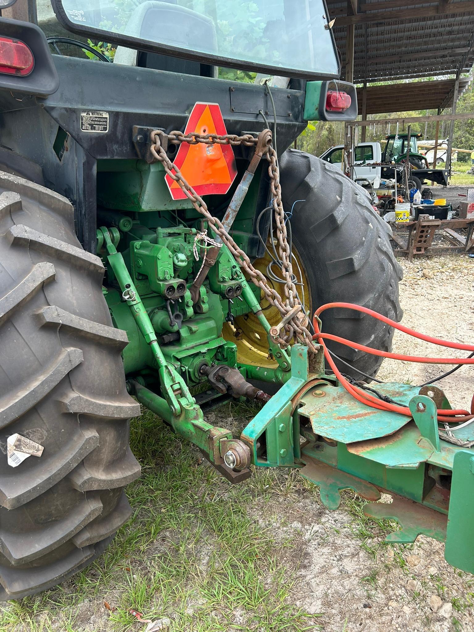 JOHN DEERE 4440