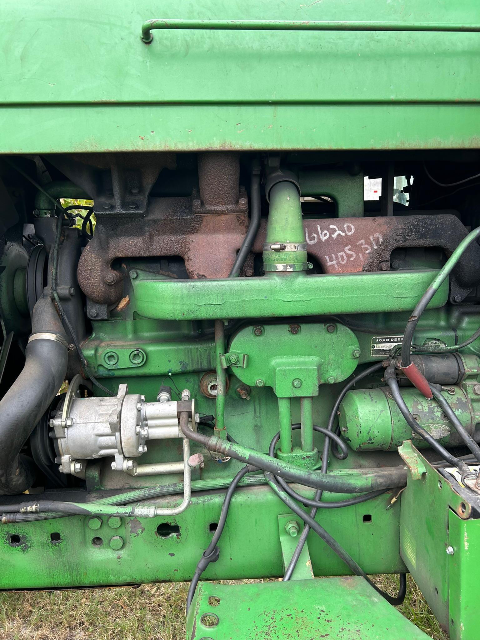 JOHN DEERE 4440