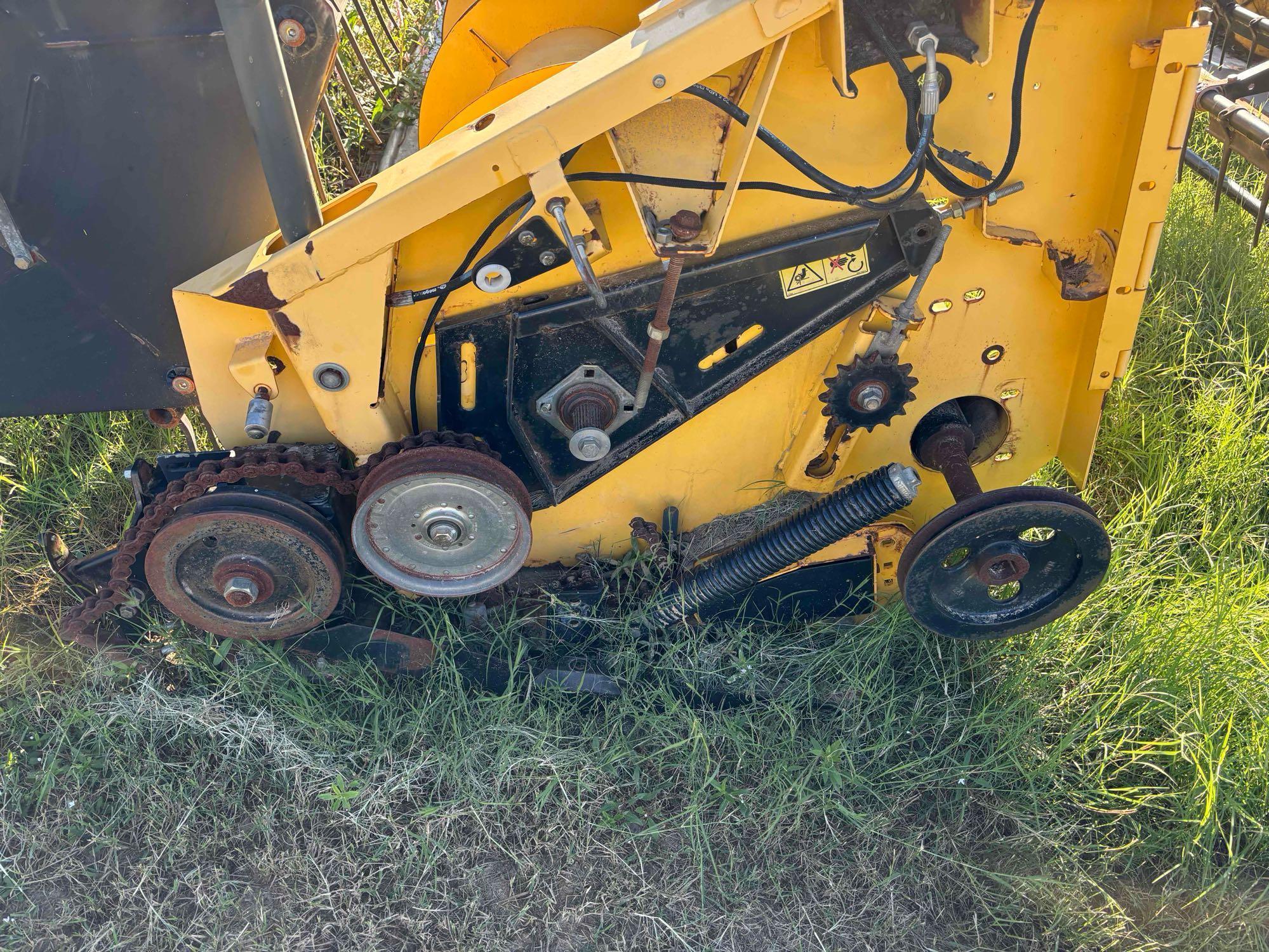 2013 New Holland 740CF