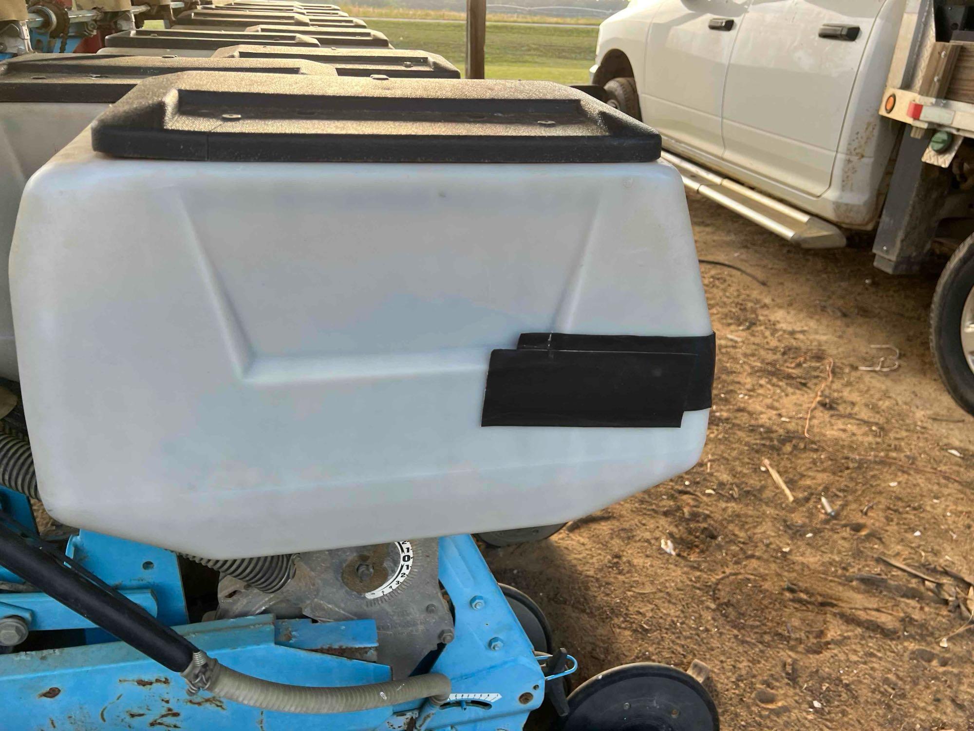 2000 Monosem NGT 3-Point Planters