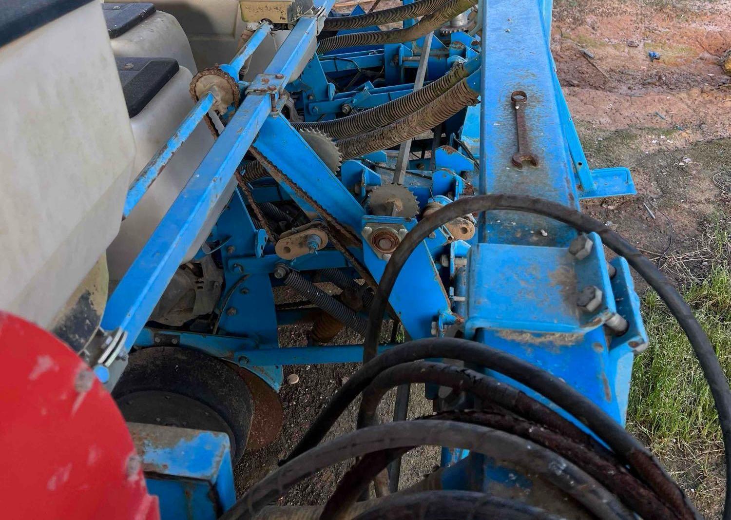 2000 Monosem NGT 3-Point Planters