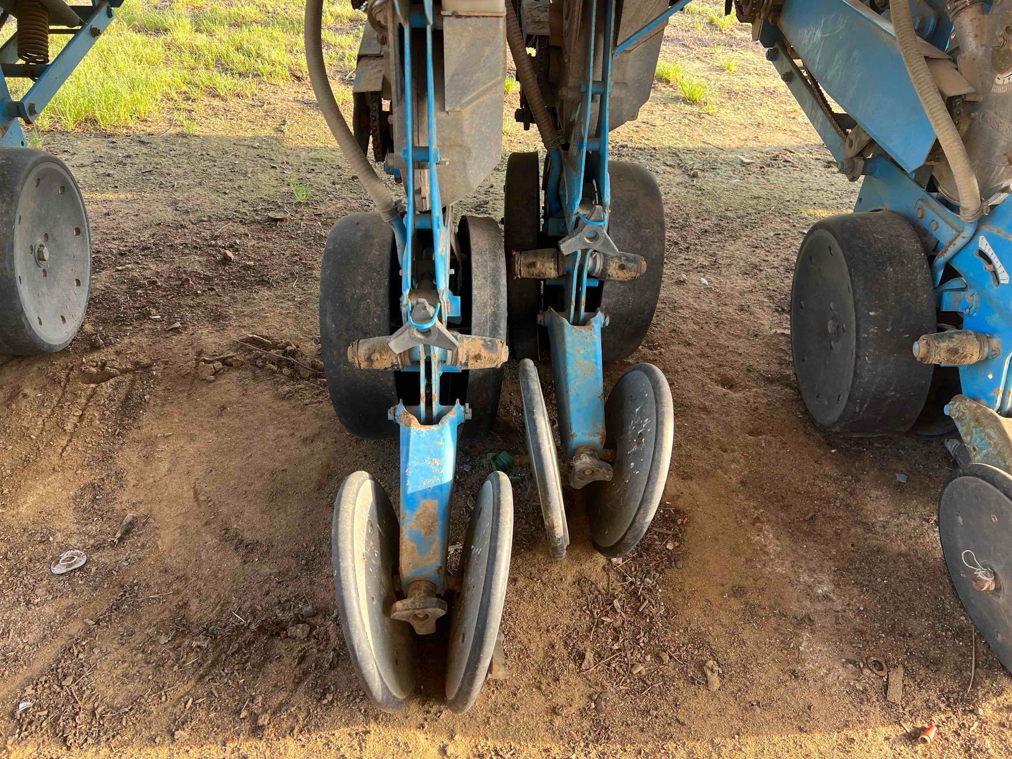 2000 Monosem NGT 3-Point Planters