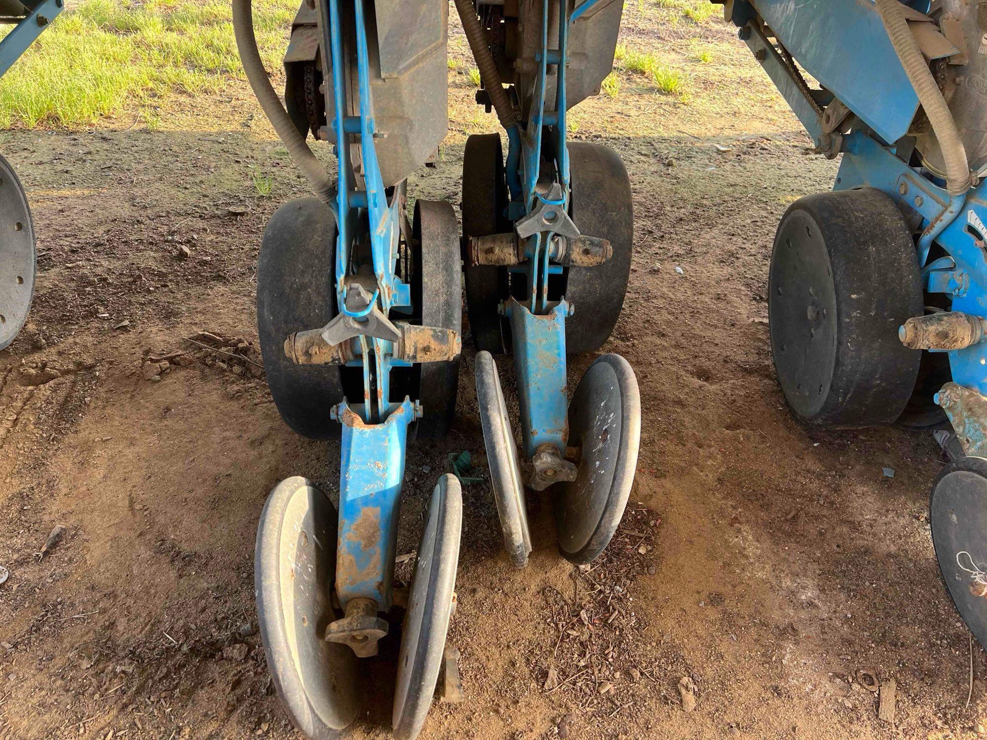 2000 Monosem NGT 3-Point Planters