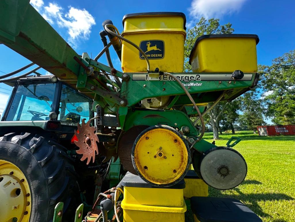 2004 John Deer 7300 Max-Emerge 3-Point Planter
