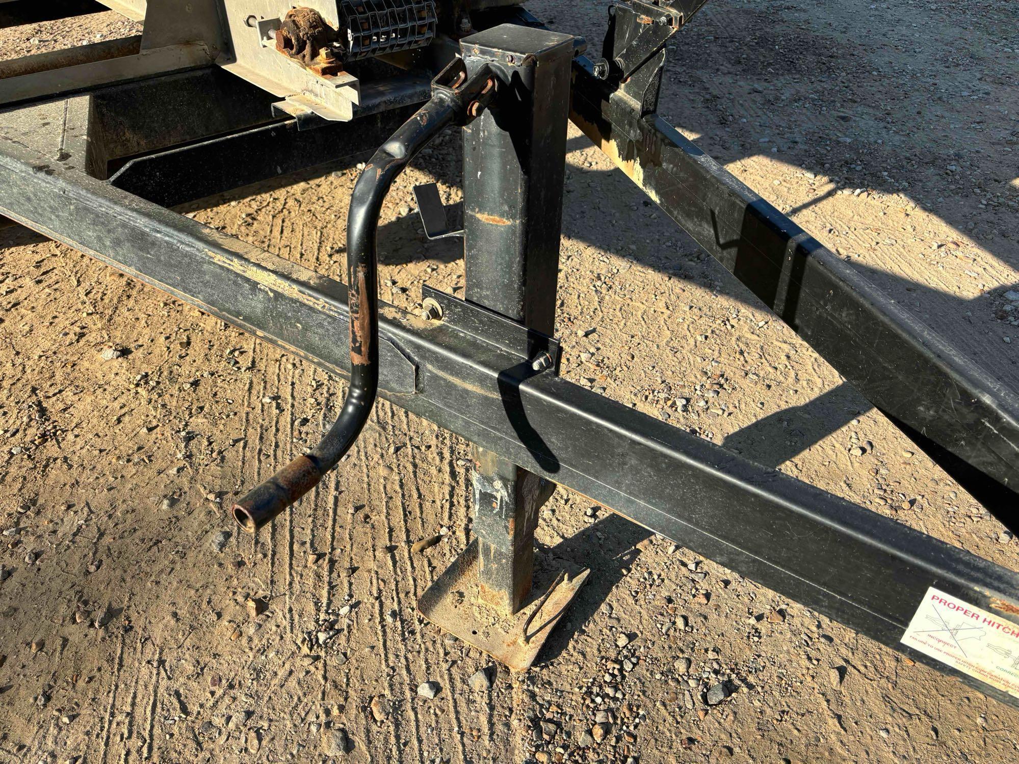 Adams 6-ton Fertilizer Buggy