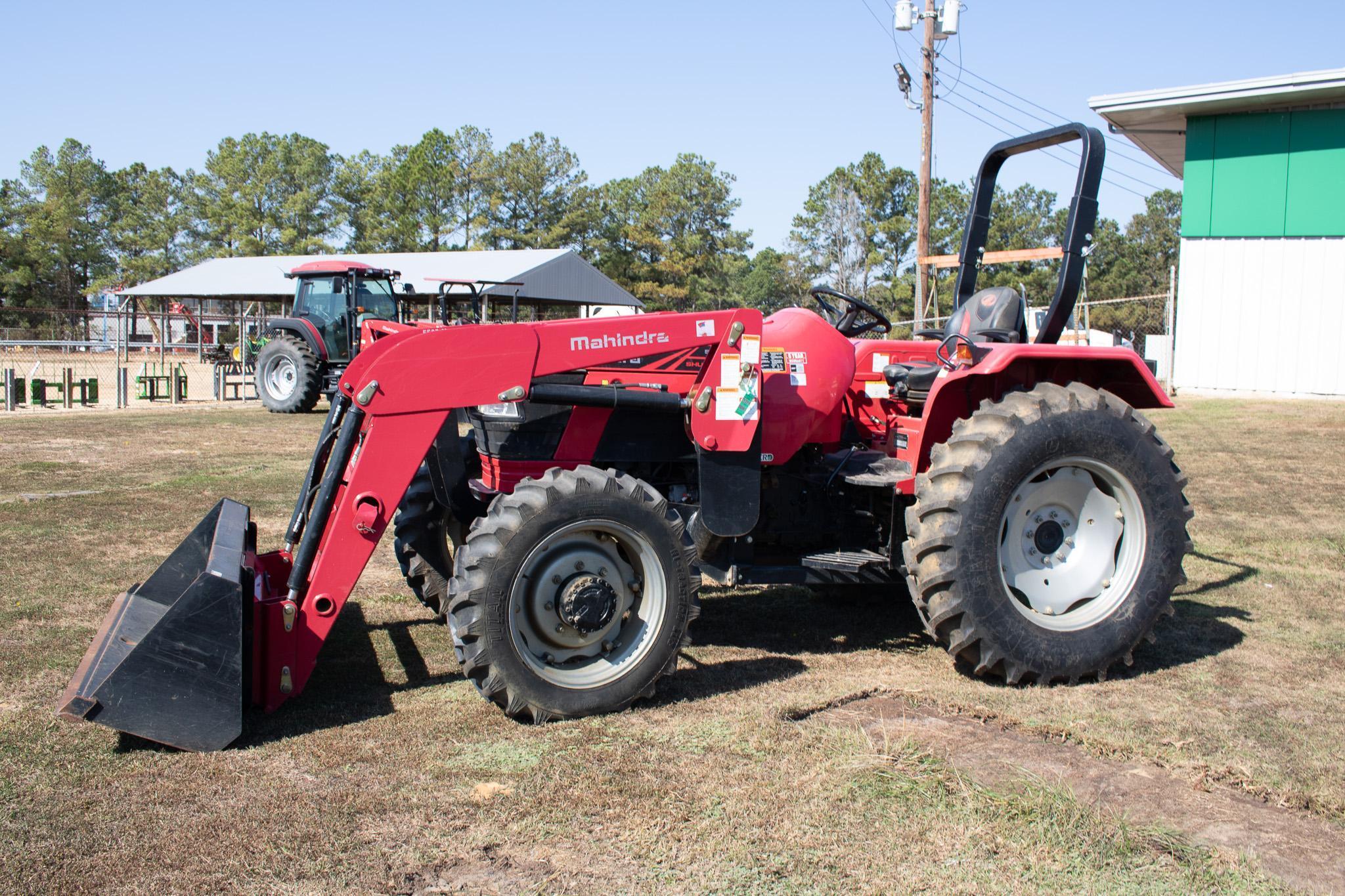 Mahindra 5555
