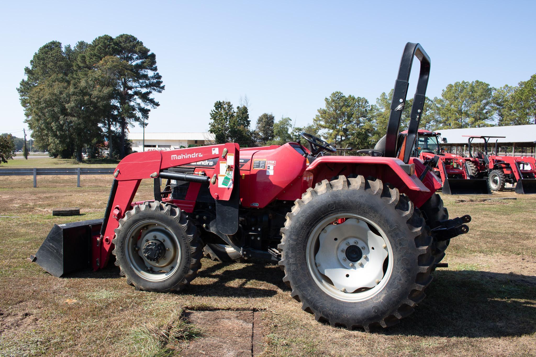 Mahindra 5555