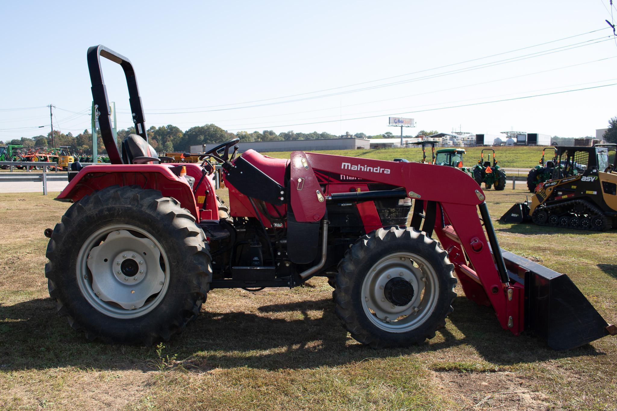 Mahindra 5555