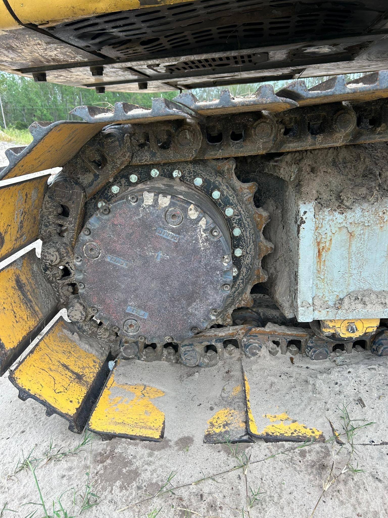 XCMG XE240 Excavator