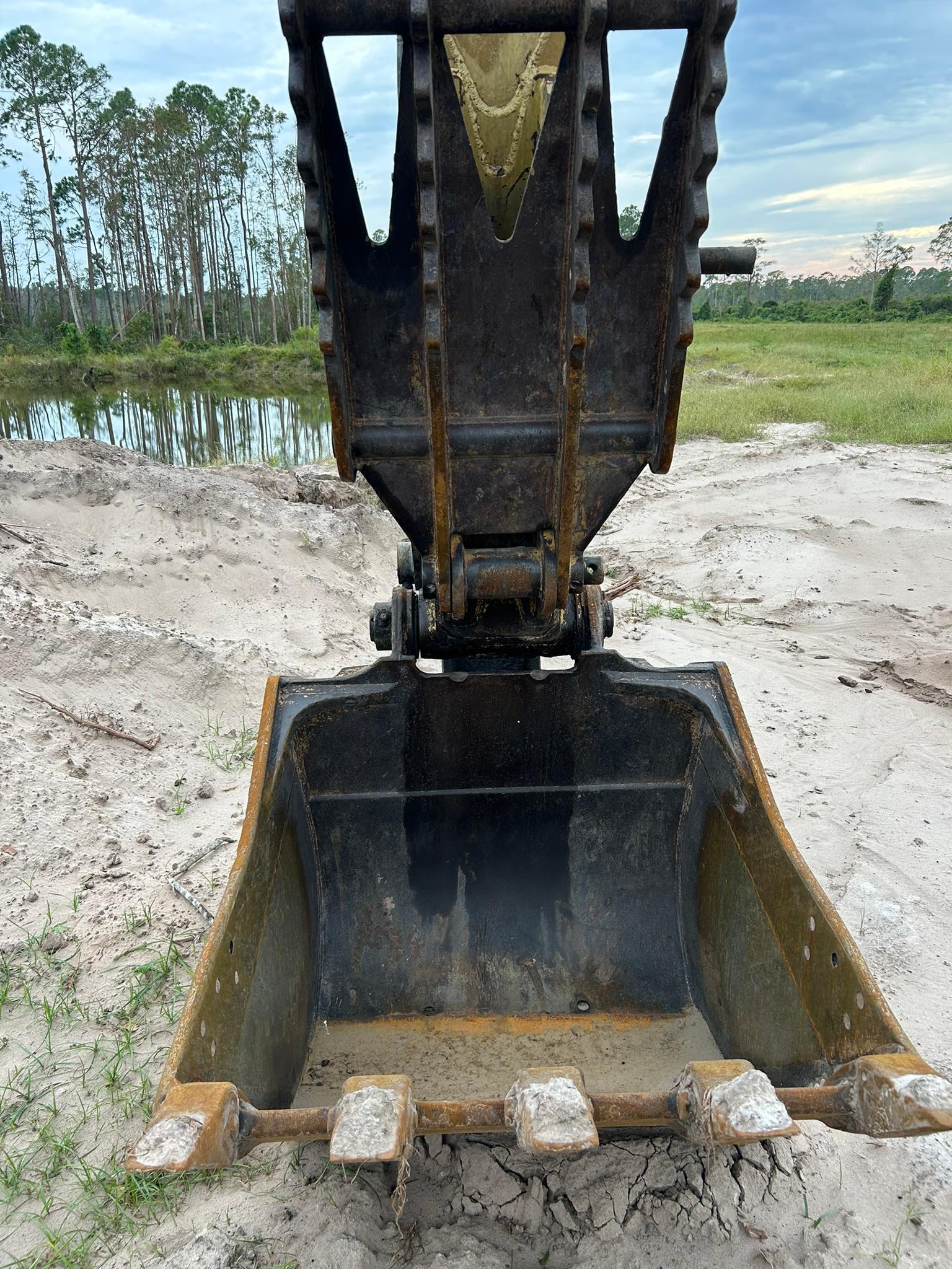XCMG XE240 Excavator
