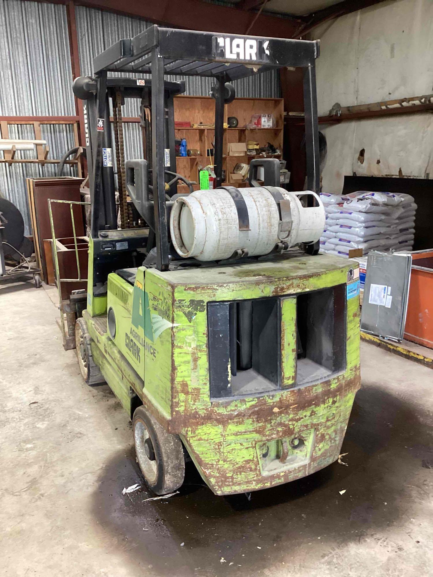 Clark Forklift