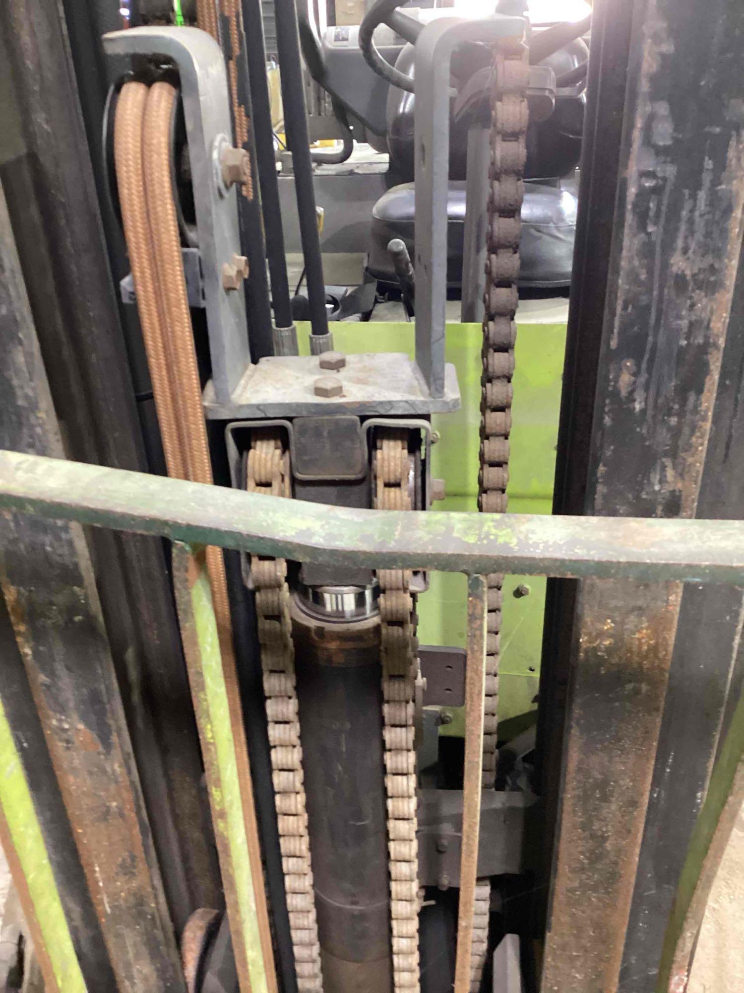 Clark Forklift