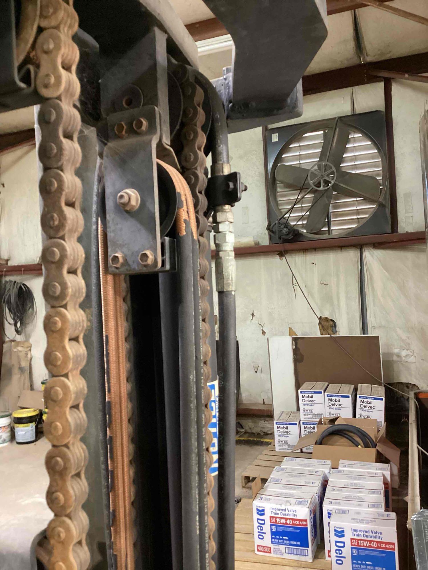 Clark Forklift
