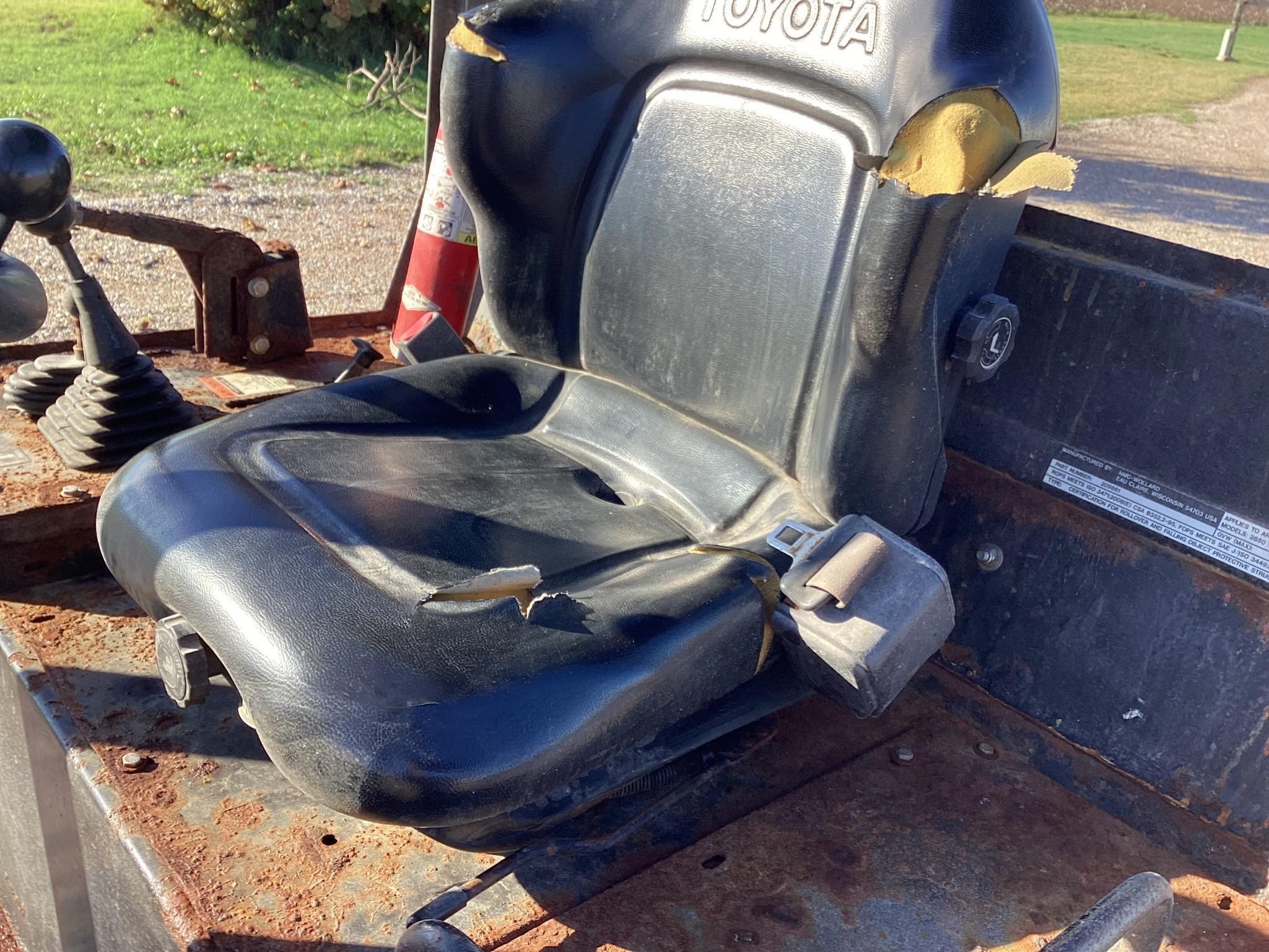 NMC 2850 Loader