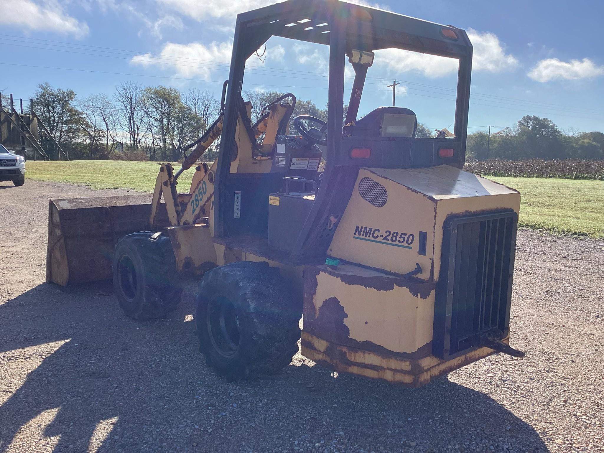 NMC 2850 Loader