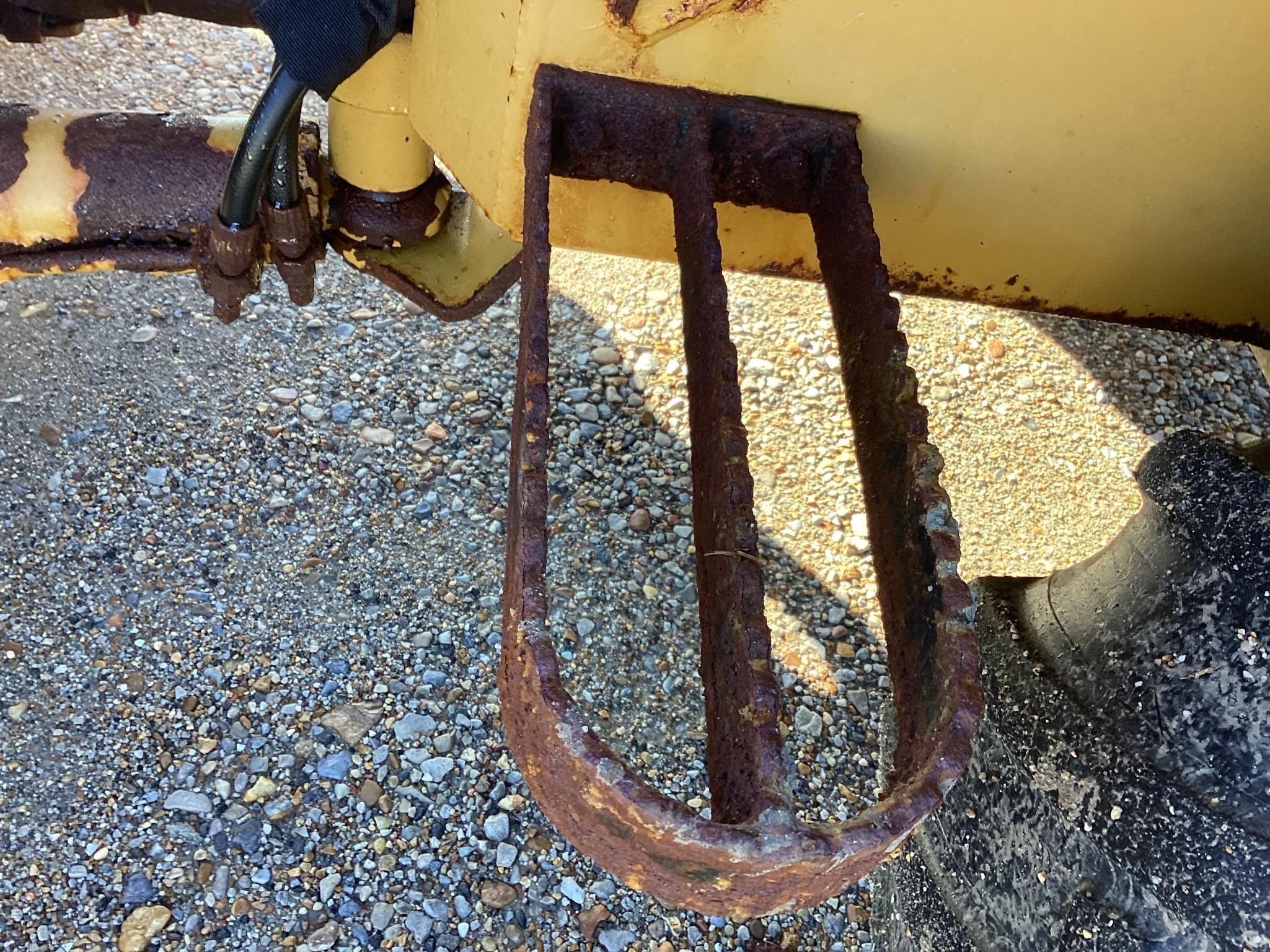 NMC 2850 Loader