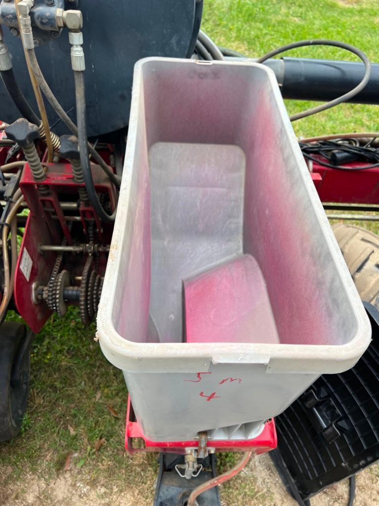 Case 1200 3-Point 6 Row Planter