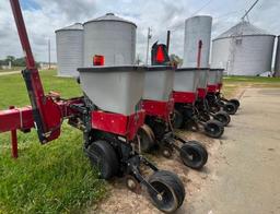 Case 1200 3-Point 6 Row Planter