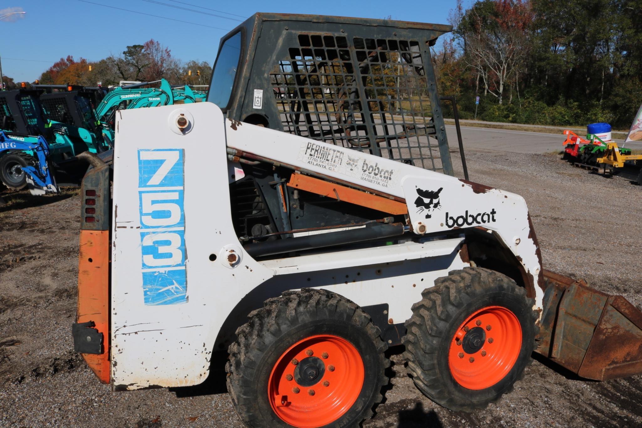 Bobcat 735 Wheeled Skidsteer