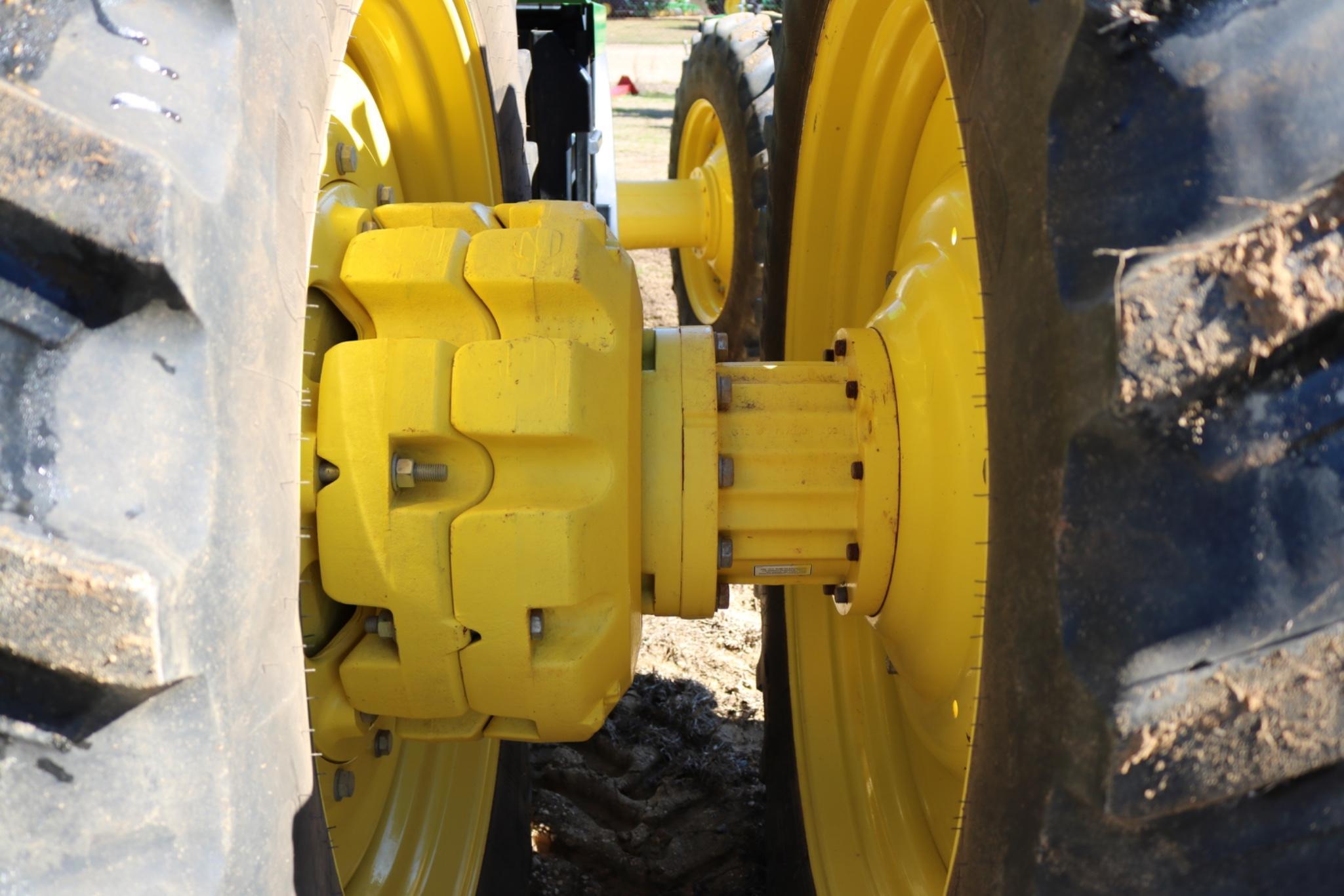 2022 John Deere 8R 370