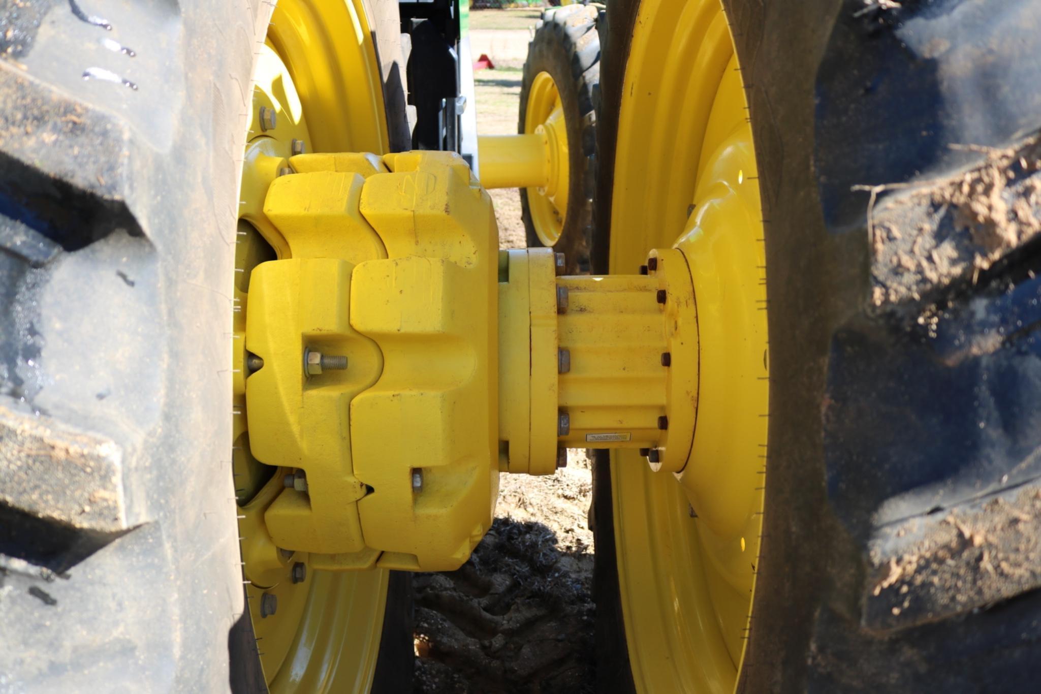 2022 John Deere 8R 370