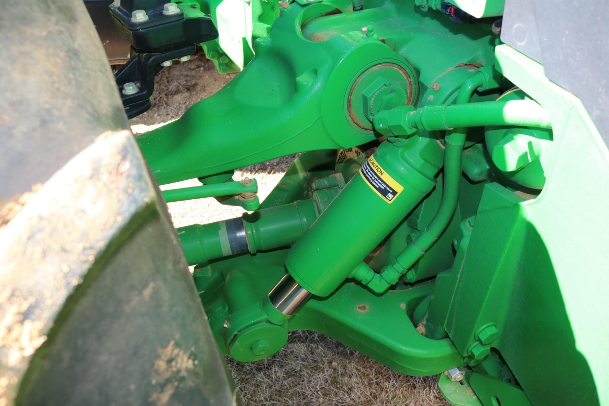 2022 John Deere 8R 370