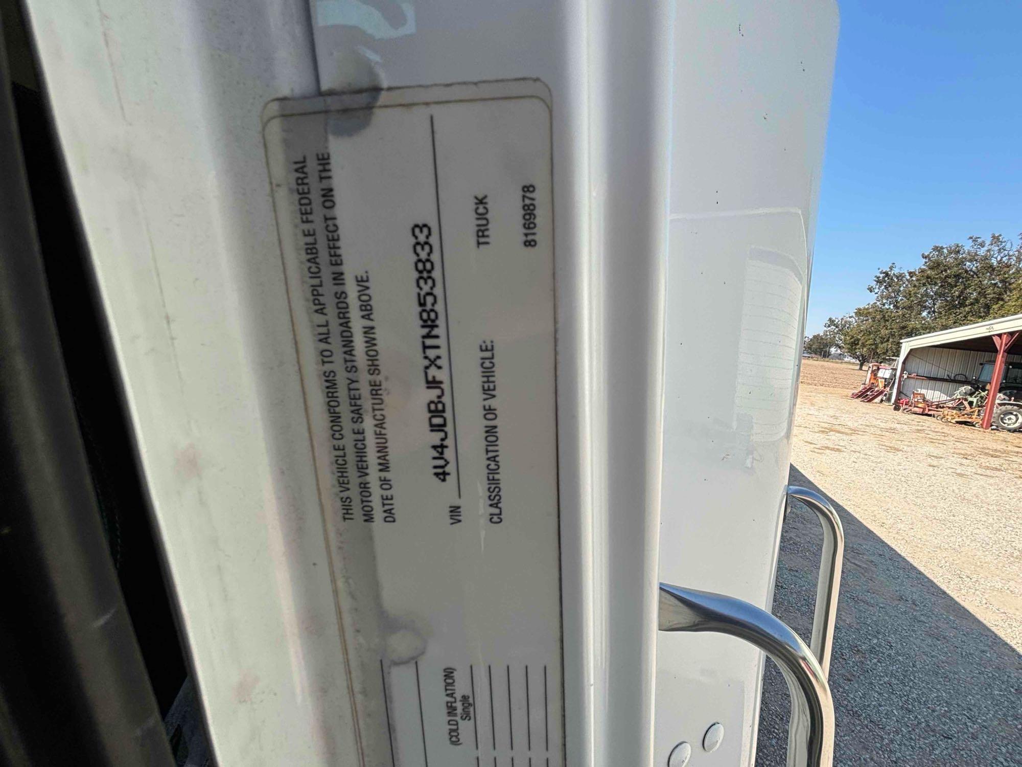 1996 Volvo Day Cab