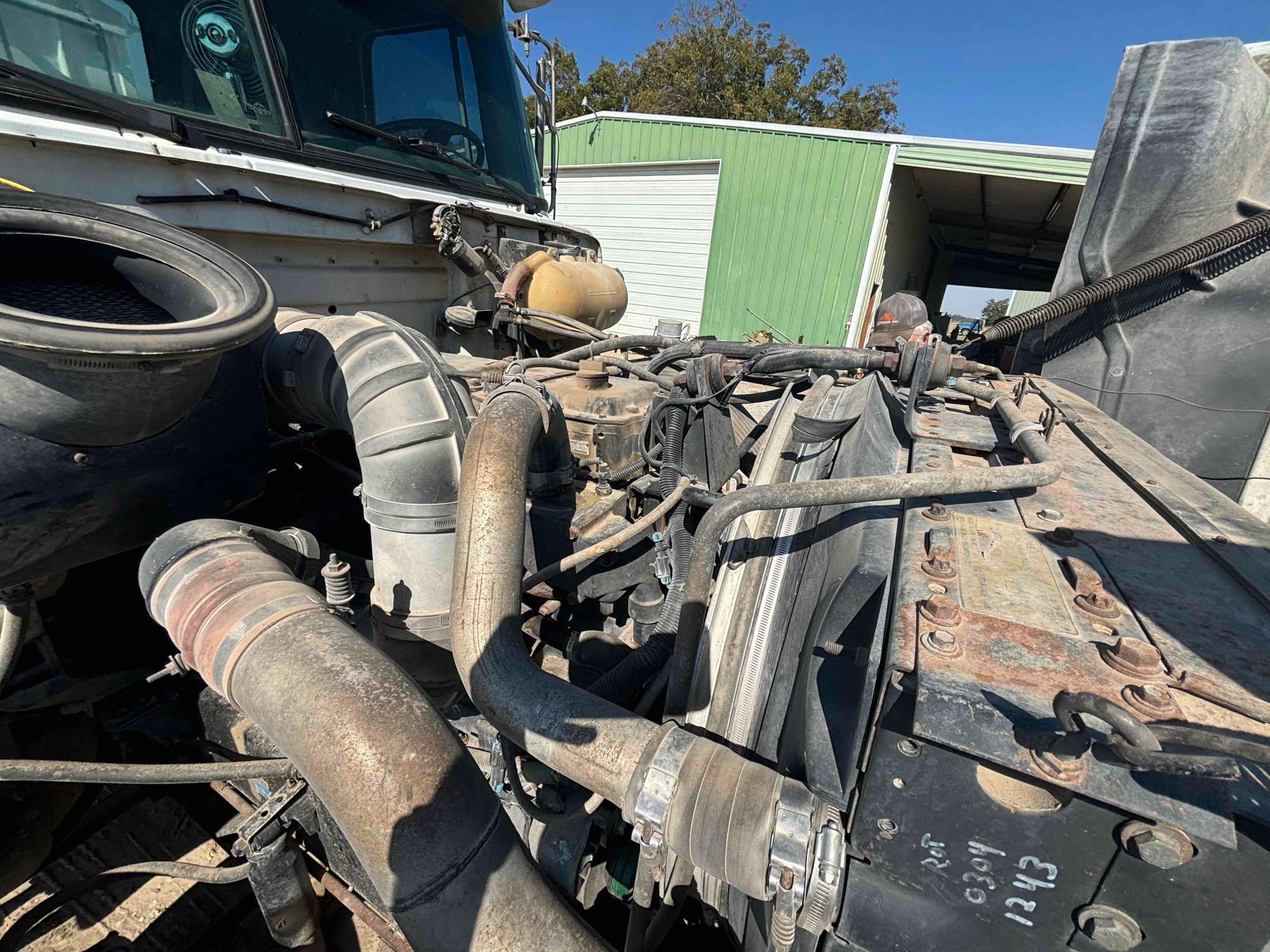 1996 Volvo Day Cab