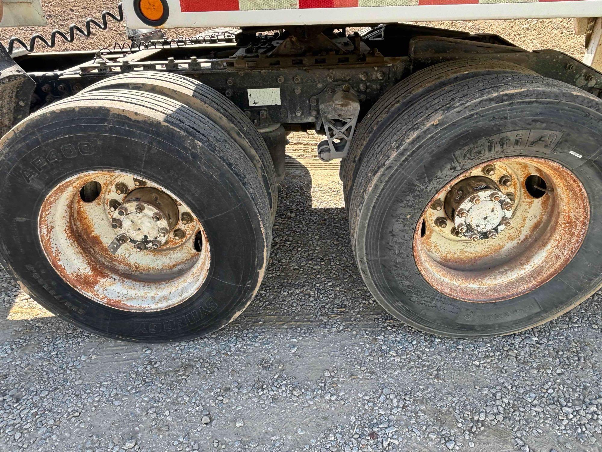 1996 Volvo Day Cab