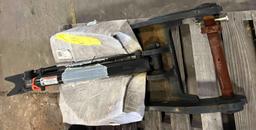 Sany SY50 MP Hydraulic Thumb