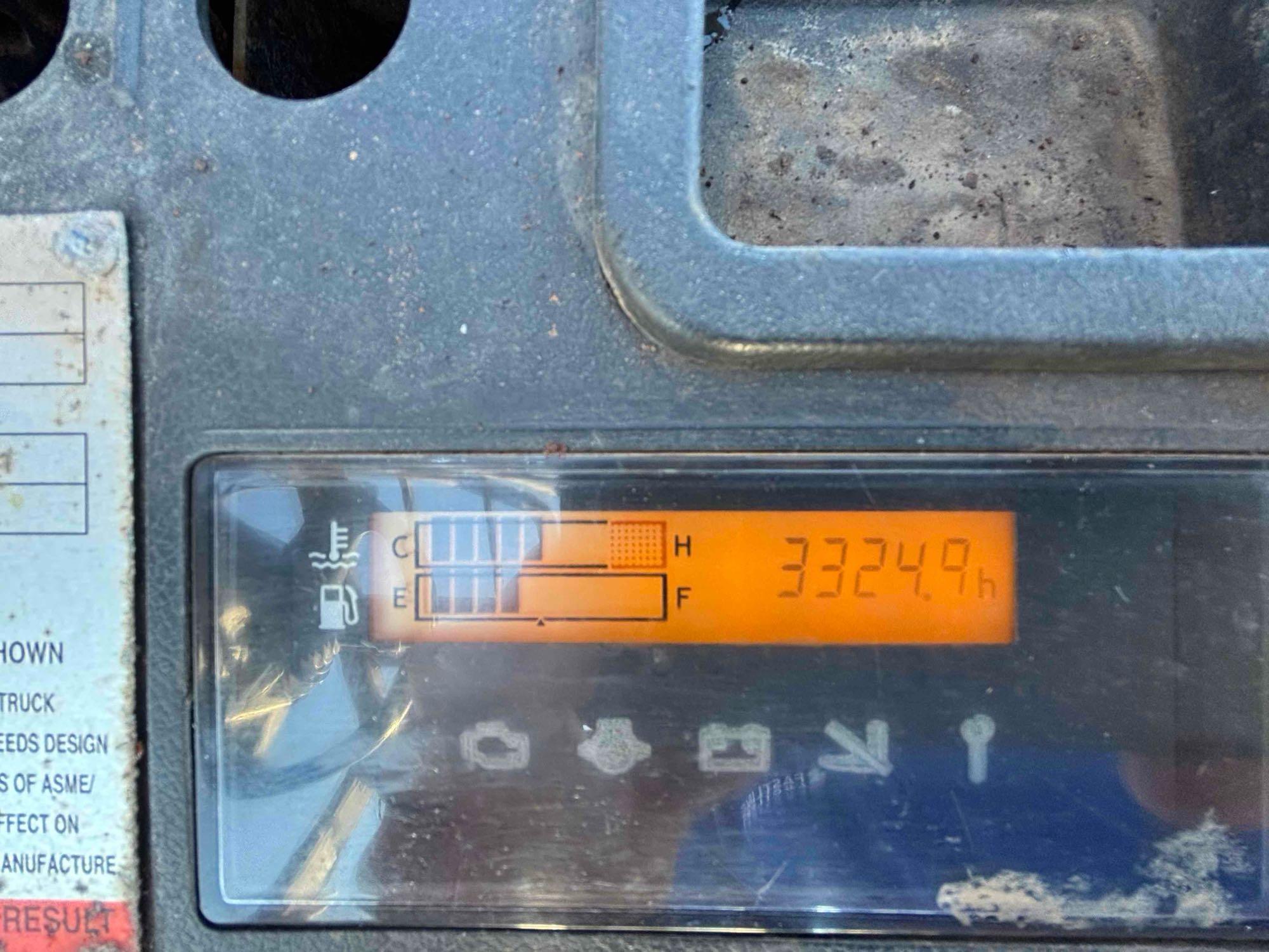Toyota Three Stage Forklift with side shift
