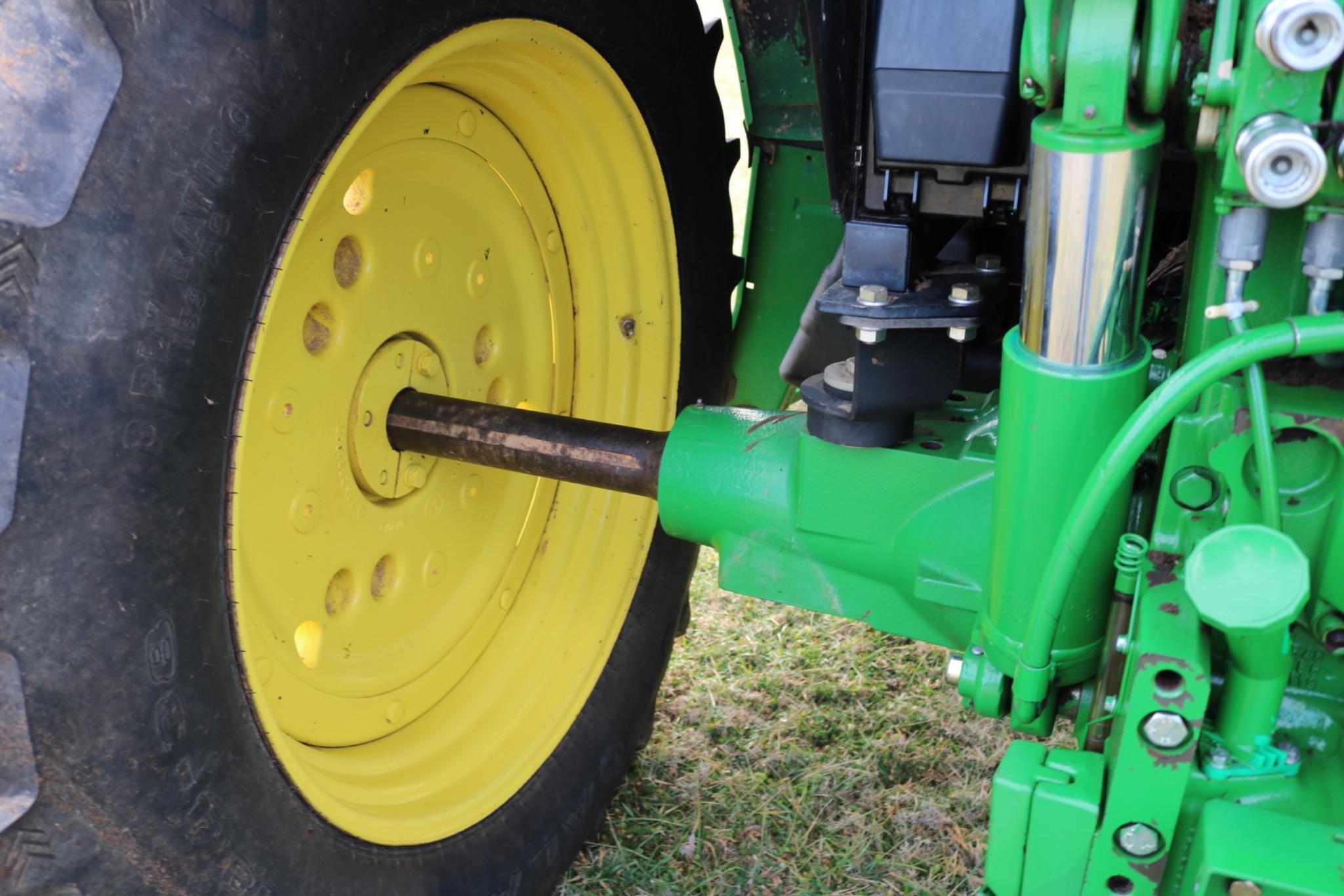 2015 John Deere 6115M