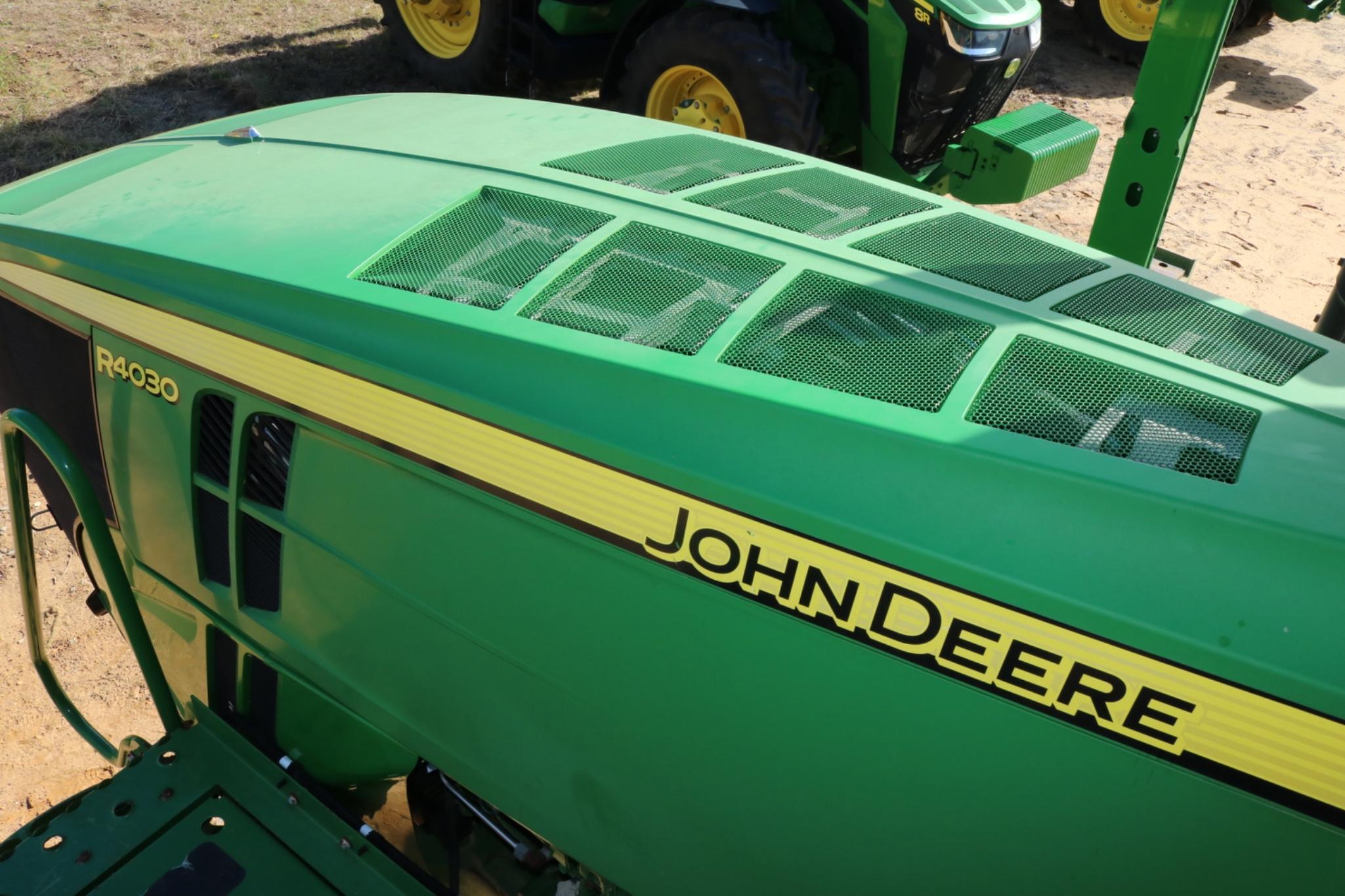 2016 John Deere R4030 Self Propelled Sprayer