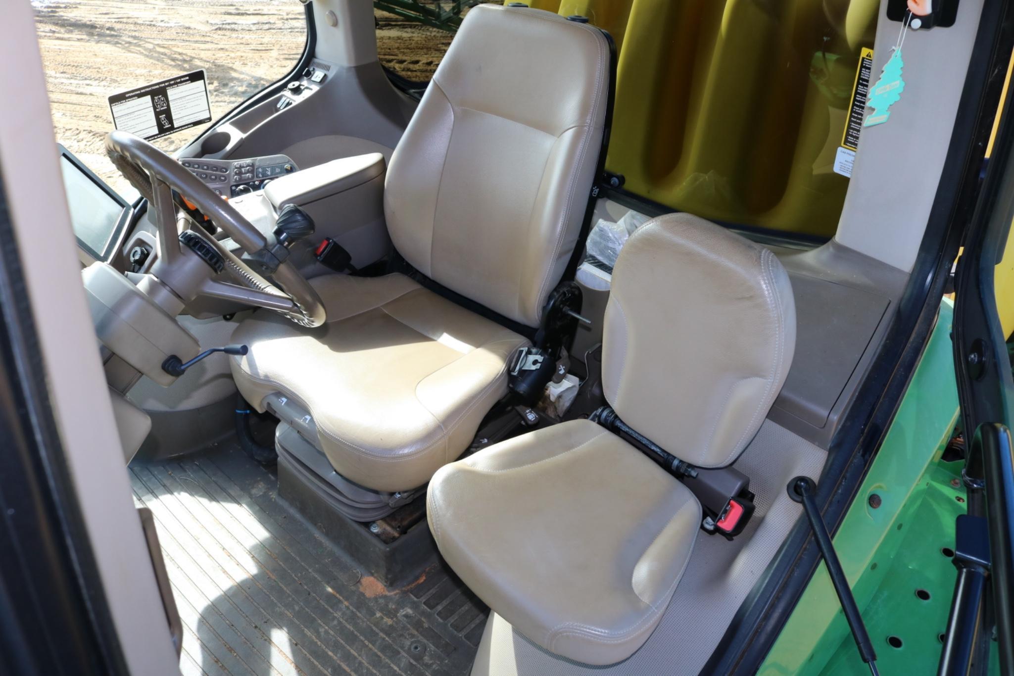 2016 John Deere R4030 Self Propelled Sprayer