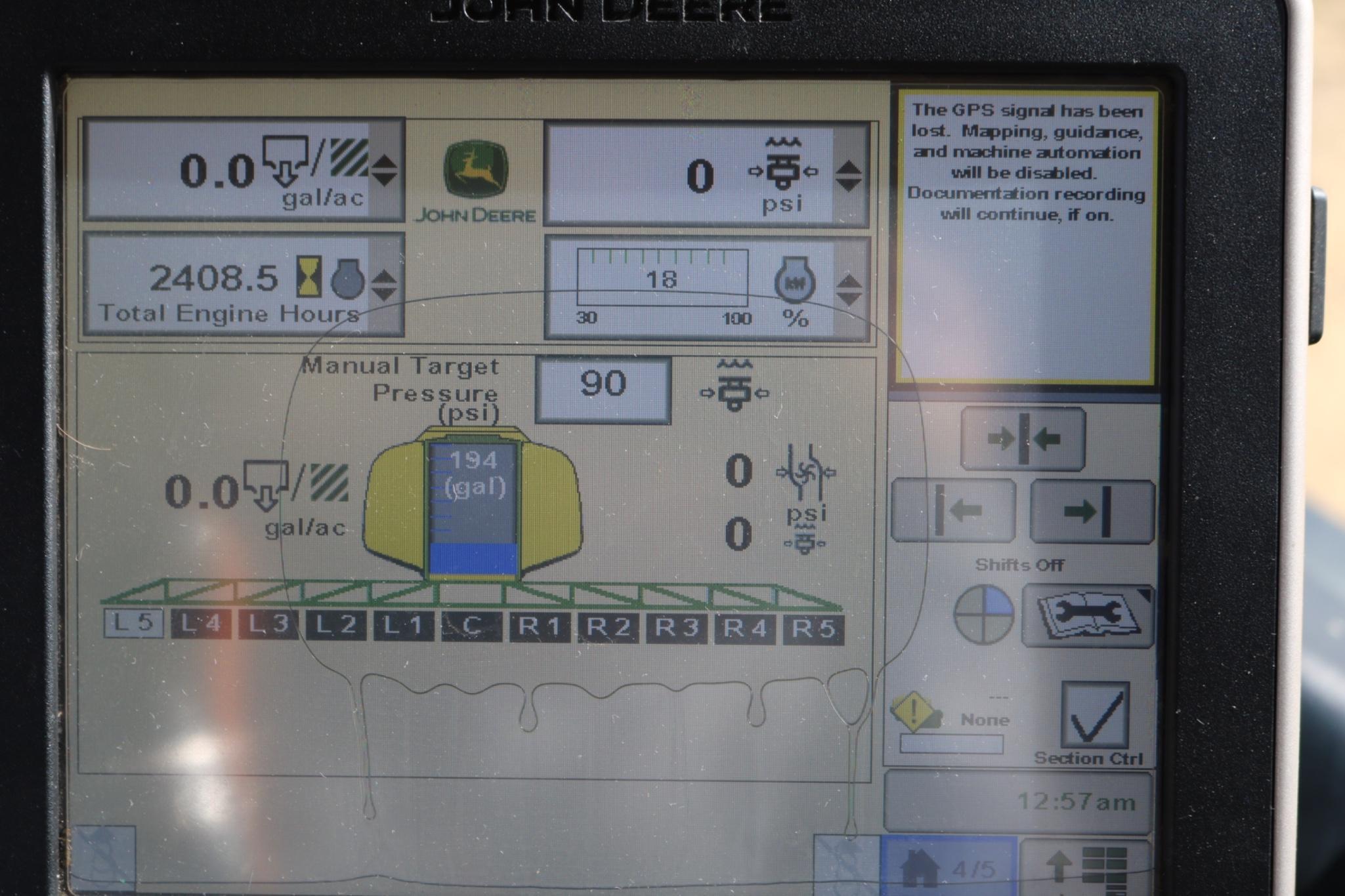 2016 John Deere R4030 Self Propelled Sprayer