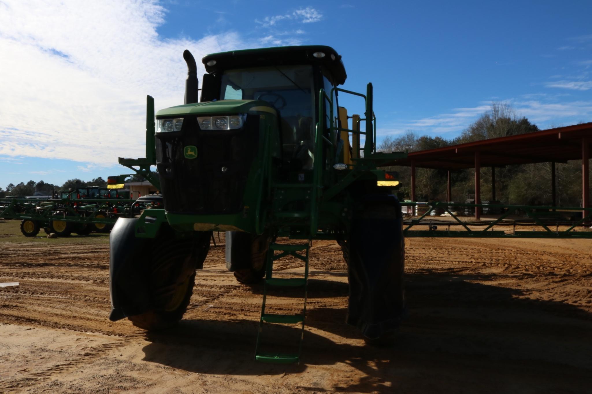 2016 John Deere R4030 Self Propelled Sprayer