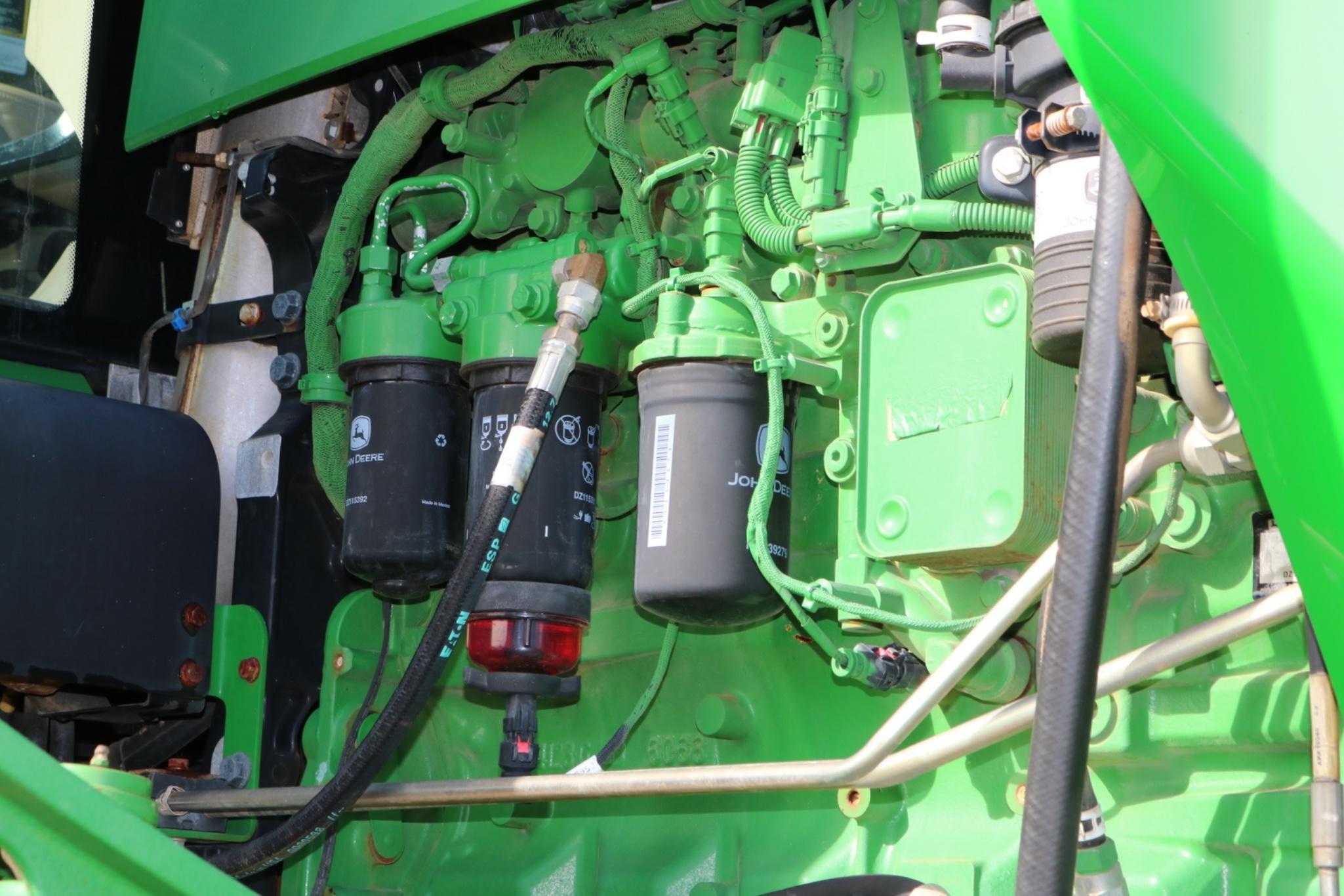 2016 John Deere R4030 Self Propelled Sprayer