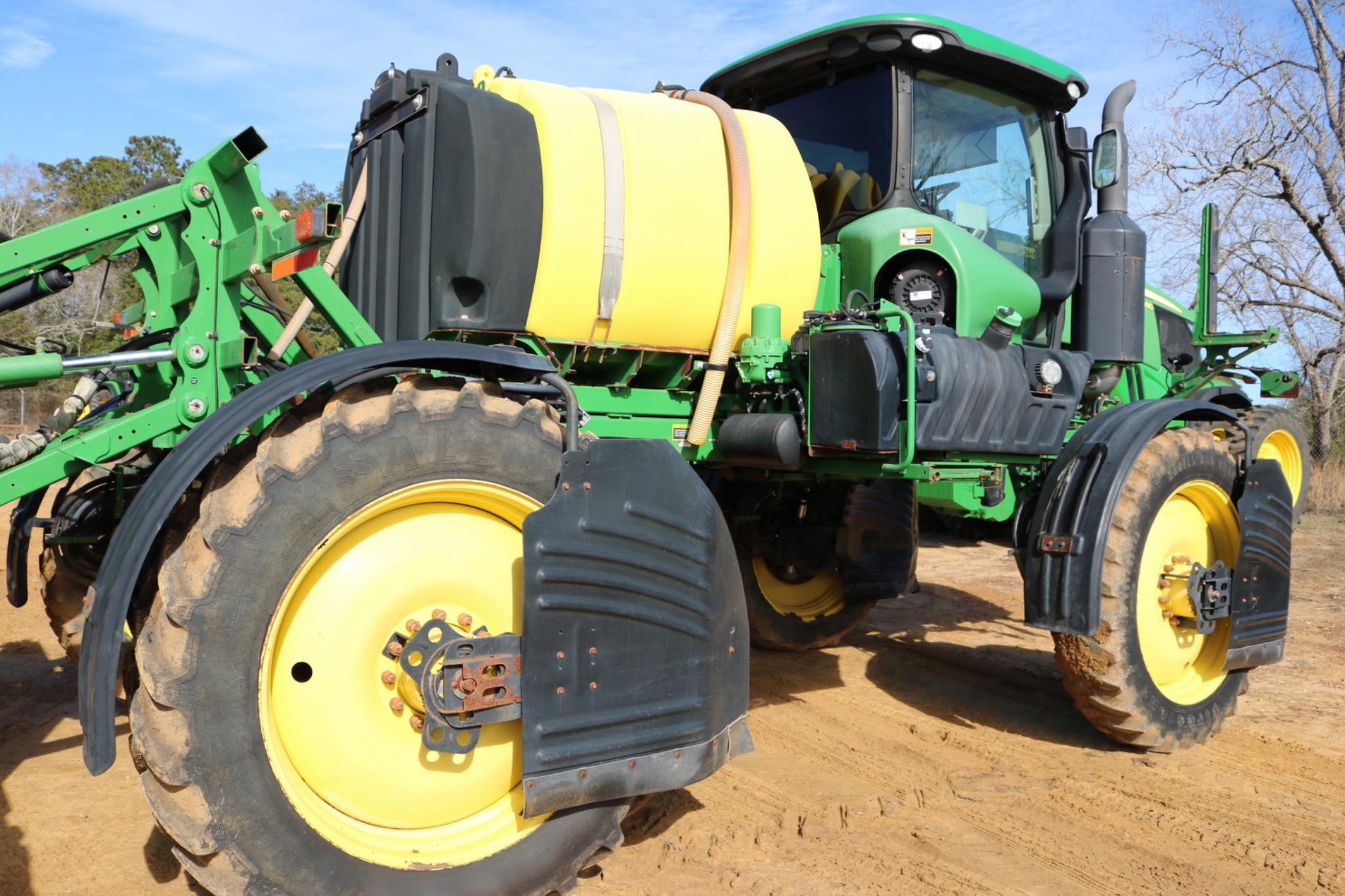 2016 John Deere R4030 Self Propelled Sprayer