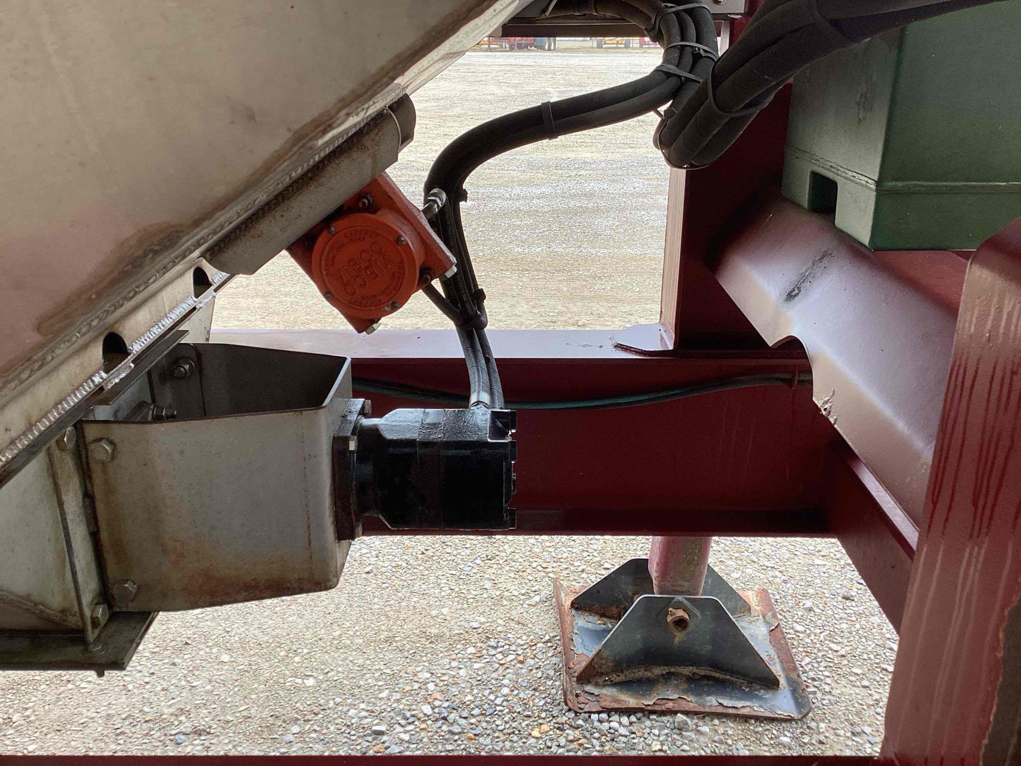 2013 Hays LT1 Tender Trailer