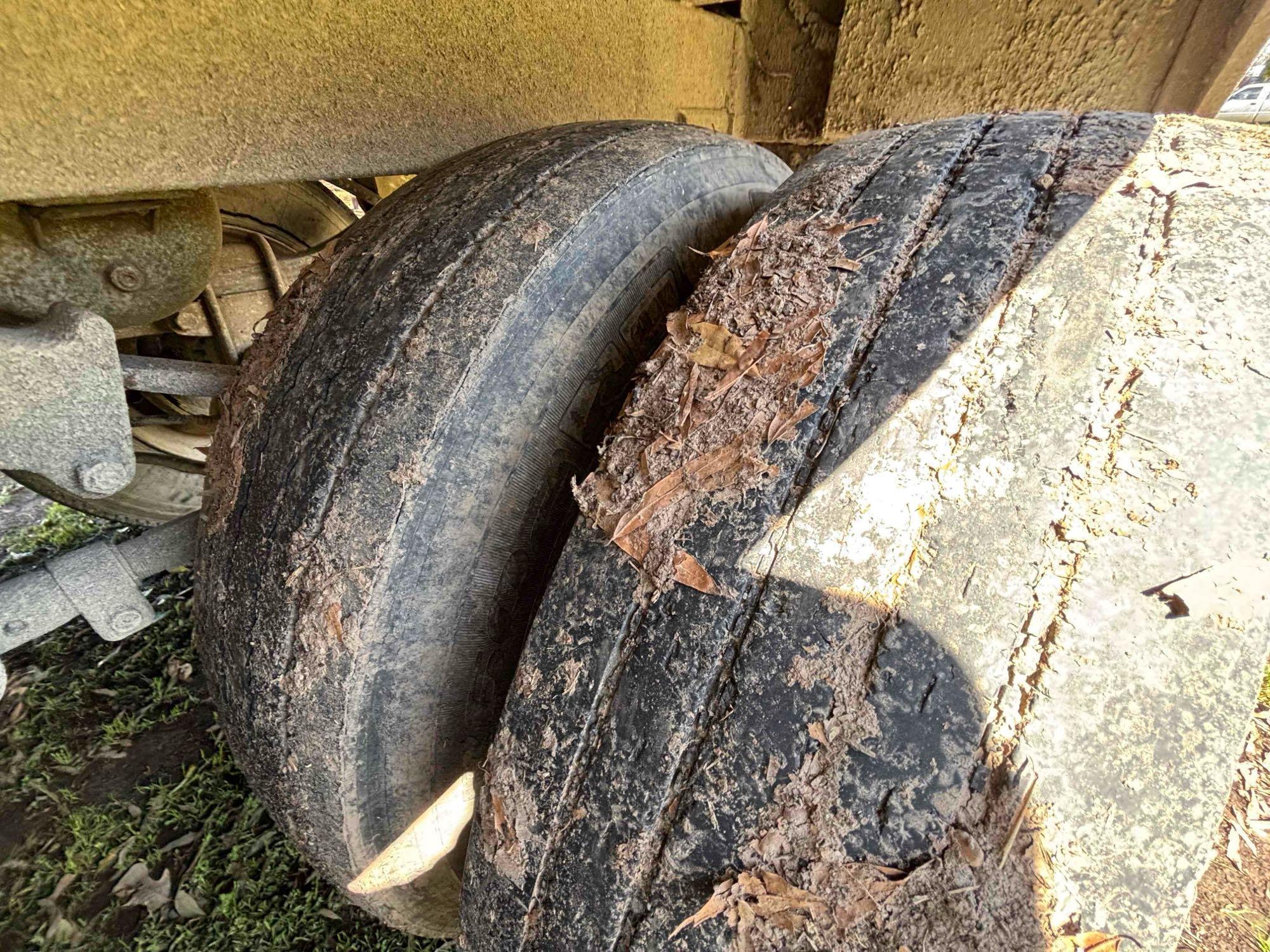 1973 Timpte 40-Foot Hopper Bottom Grain Trailer - Leaf Spring Suspension and Well-Maintained Tarp