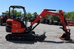 2023 Kubota KX033-4 Mini Excavator  Only 98 Hours