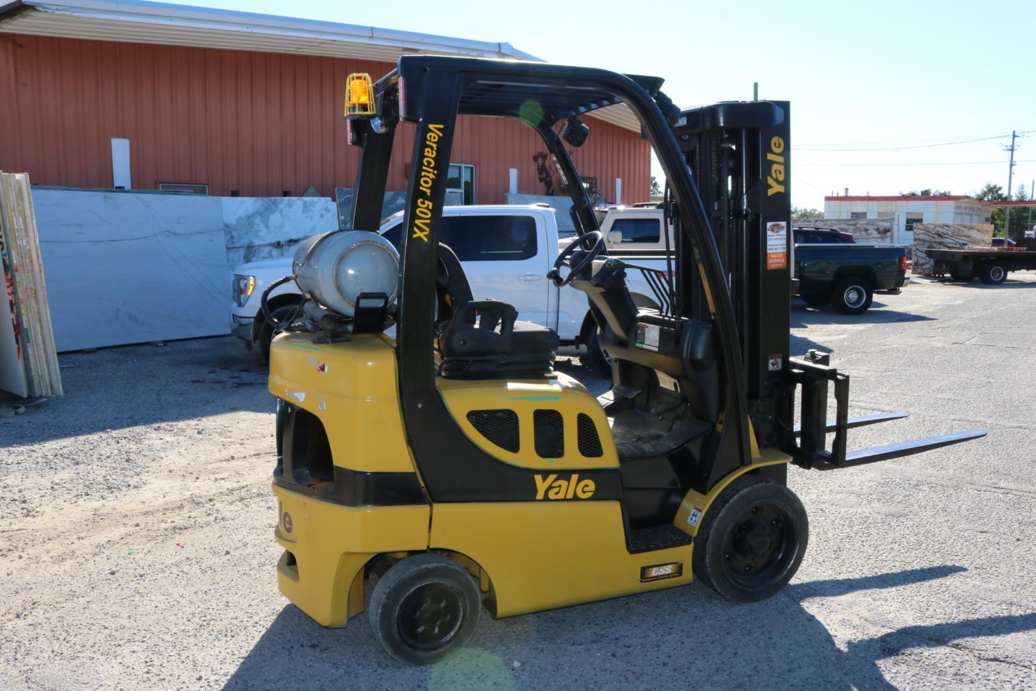 2017 Yale GLC050VX 3,500 lb LPG Forklift  Powershift, Aux Hydraulics