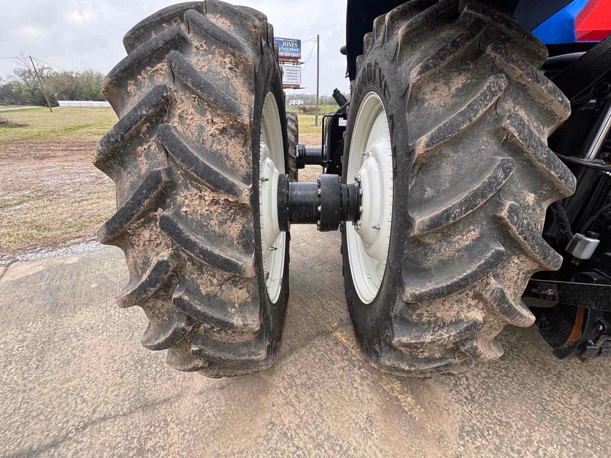 2023 New Holland T8.410 PowerShift  GPS Ready, Ultra Low Hours, Fully Loaded!