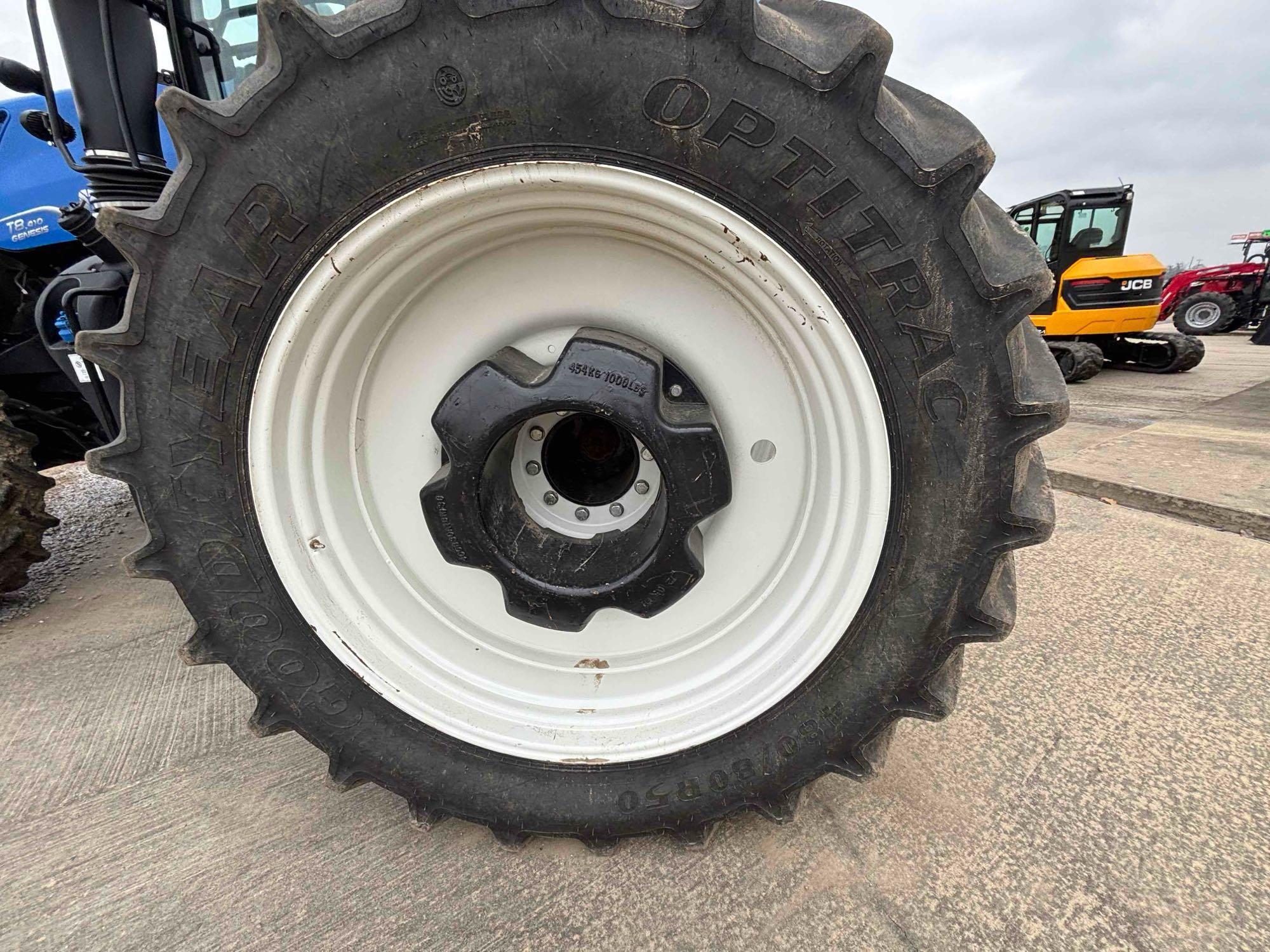 2023 New Holland T8.410 PowerShift  GPS Ready, Ultra Low Hours, Fully Loaded!