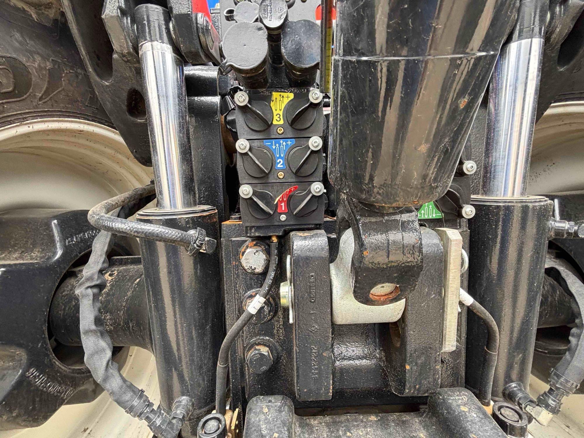 2023 New Holland T8.410 PowerShift  GPS Ready, Ultra Low Hours, Fully Loaded!
