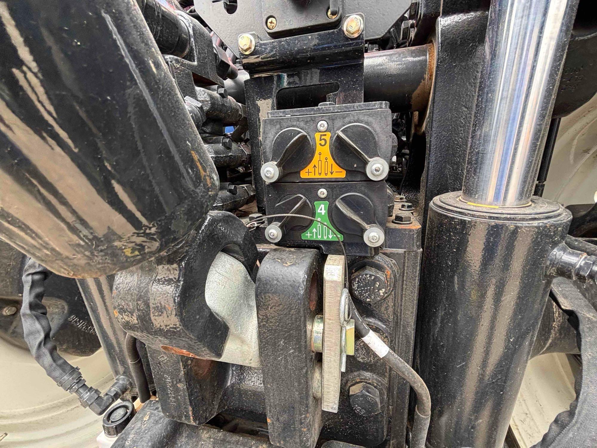2023 New Holland T8.410 PowerShift  GPS Ready, Ultra Low Hours, Fully Loaded!