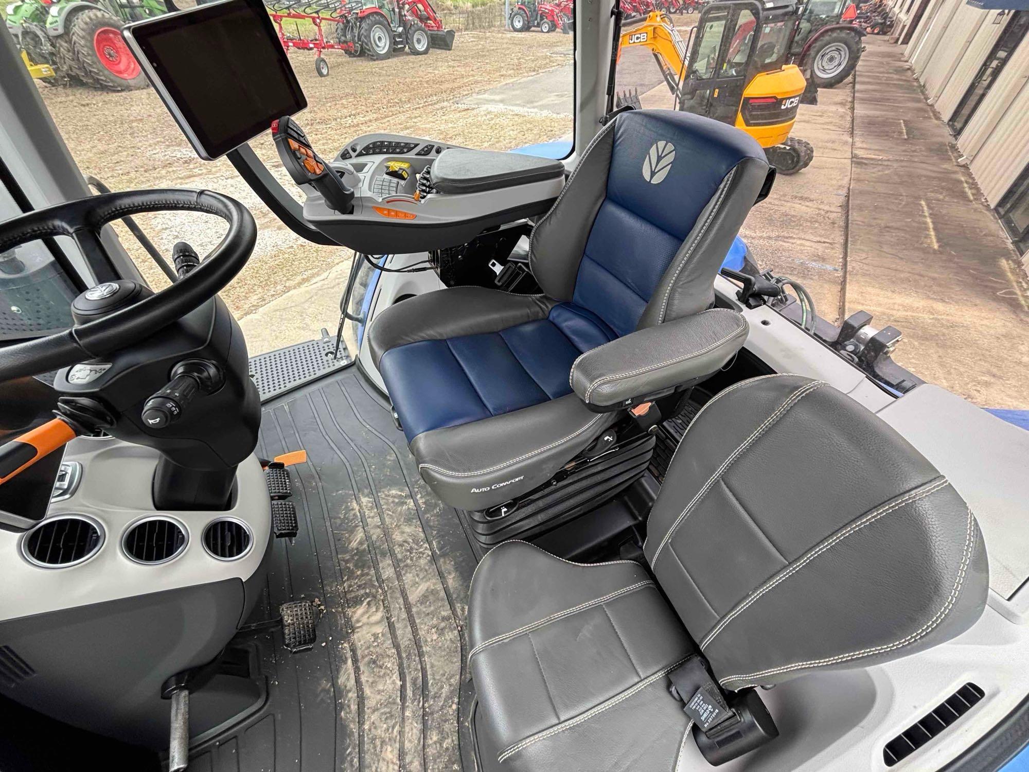 2023 New Holland T8.410 PowerShift  GPS Ready, Ultra Low Hours, Fully Loaded!
