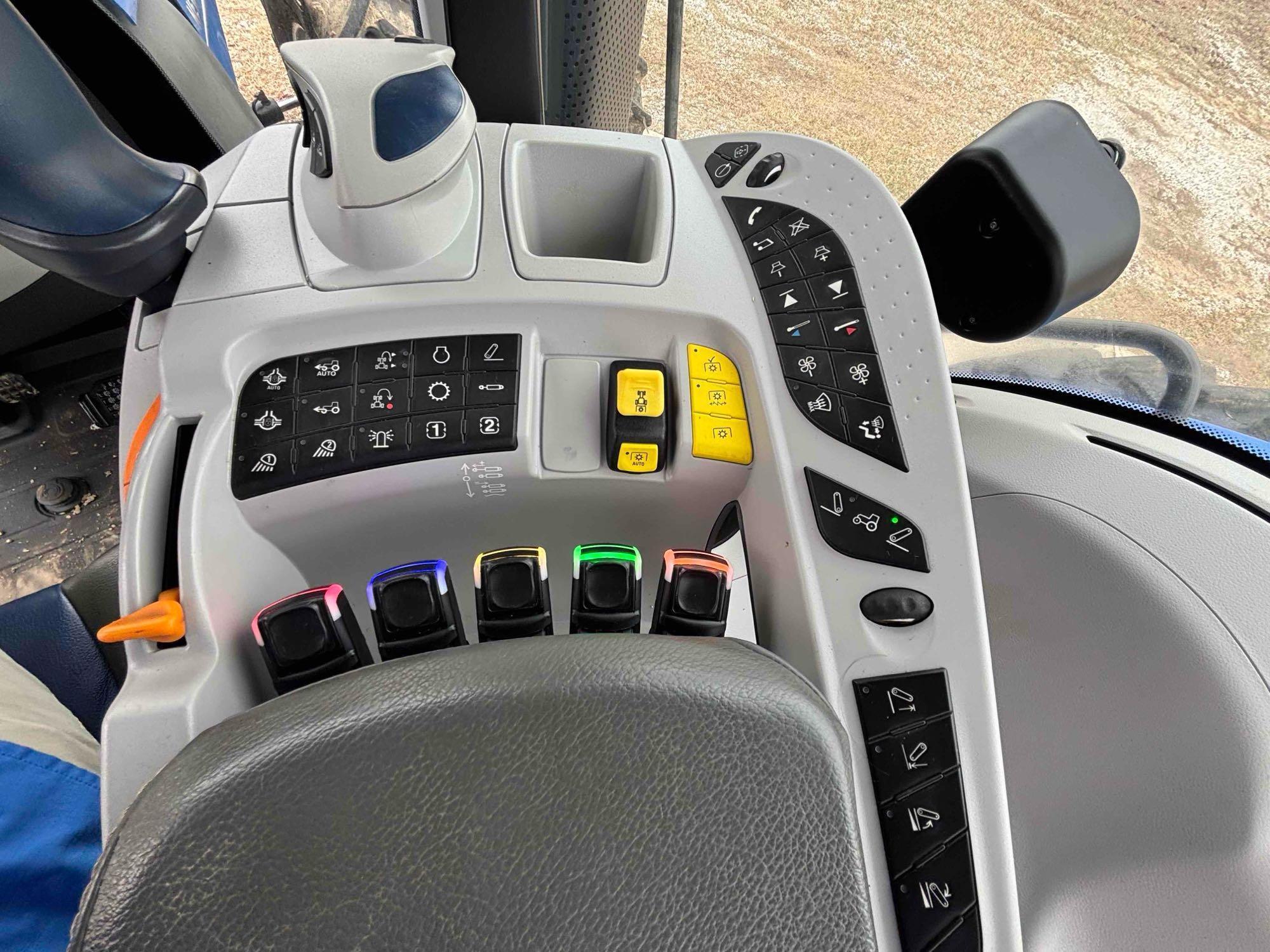 2023 New Holland T8.410 PowerShift  GPS Ready, Ultra Low Hours, Fully Loaded!